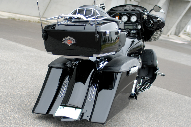 FLHX | HARLEY-DAVIDSON | Bike-man R