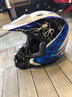 スノーモビル:ウェア・装備:ヘルメット | 北海道のバイク情報：Bike